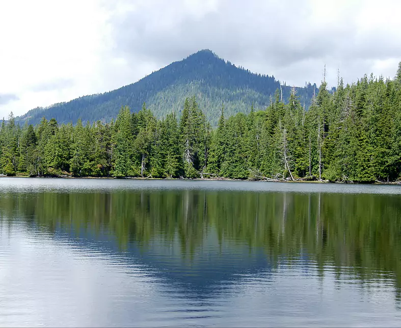 2_102_lake_marie.jpg