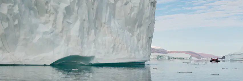 Arktis und Antarktis hautnah erleben