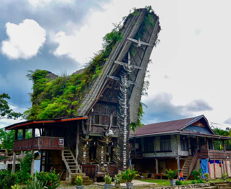 09 Tana Toraja Indonesien Staus BEDH.jpg