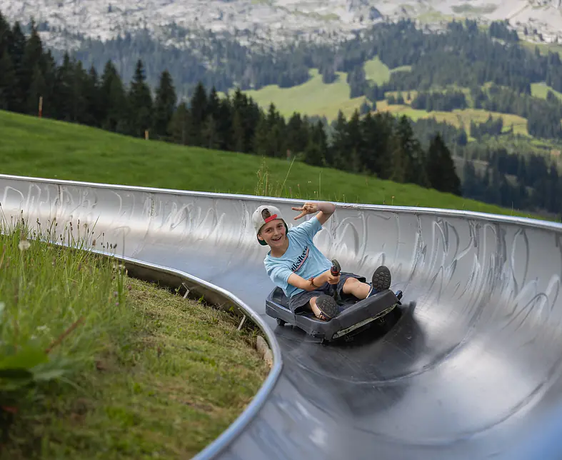 Sommerrodelbahn_Rischli_Sörenberg_Yannick Röösli (2).jpg