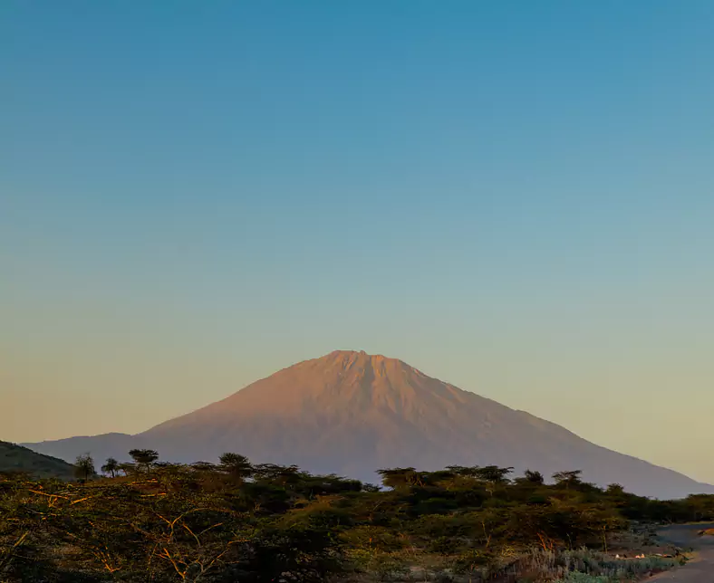 Mount Meru, Tansania.jpg